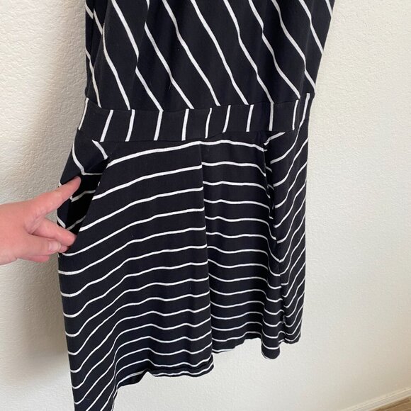 Mountain Hardwear Tonga Strappy Dress Black White Stripe Size Med - Picture 3 of 7
